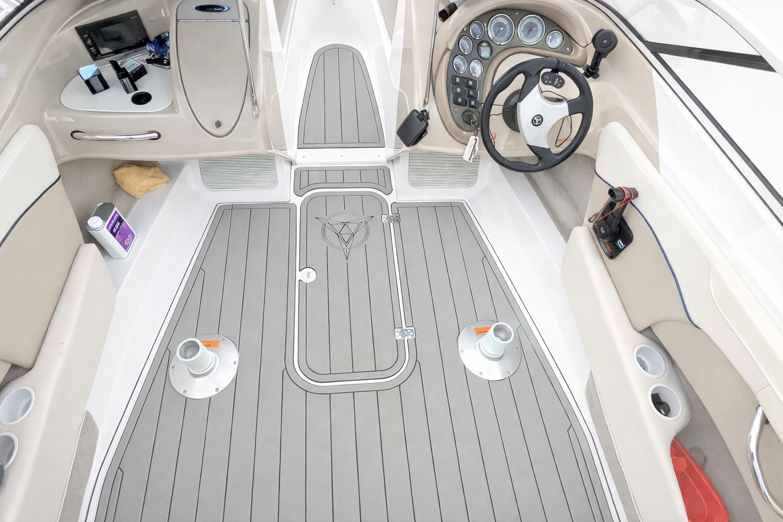 Wake and ski boat EVA foam decking